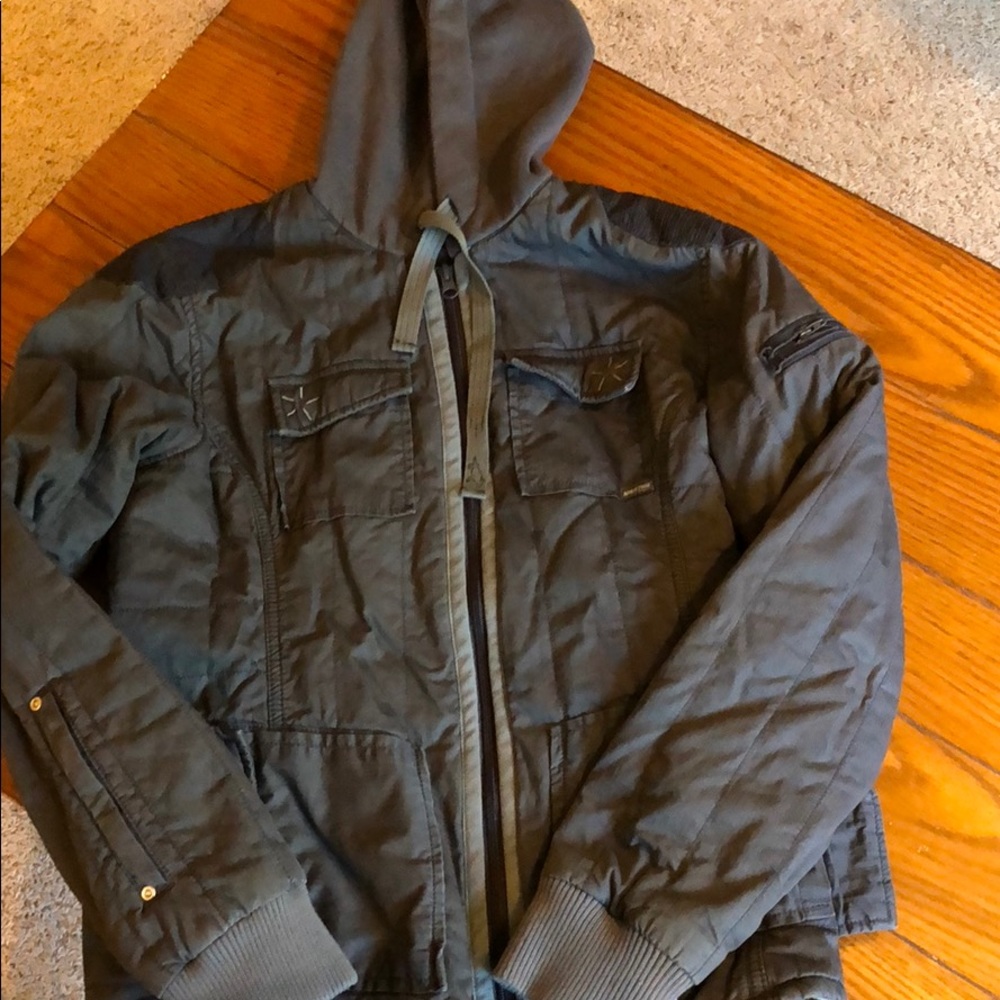 Best winter jacket, full of pockets!